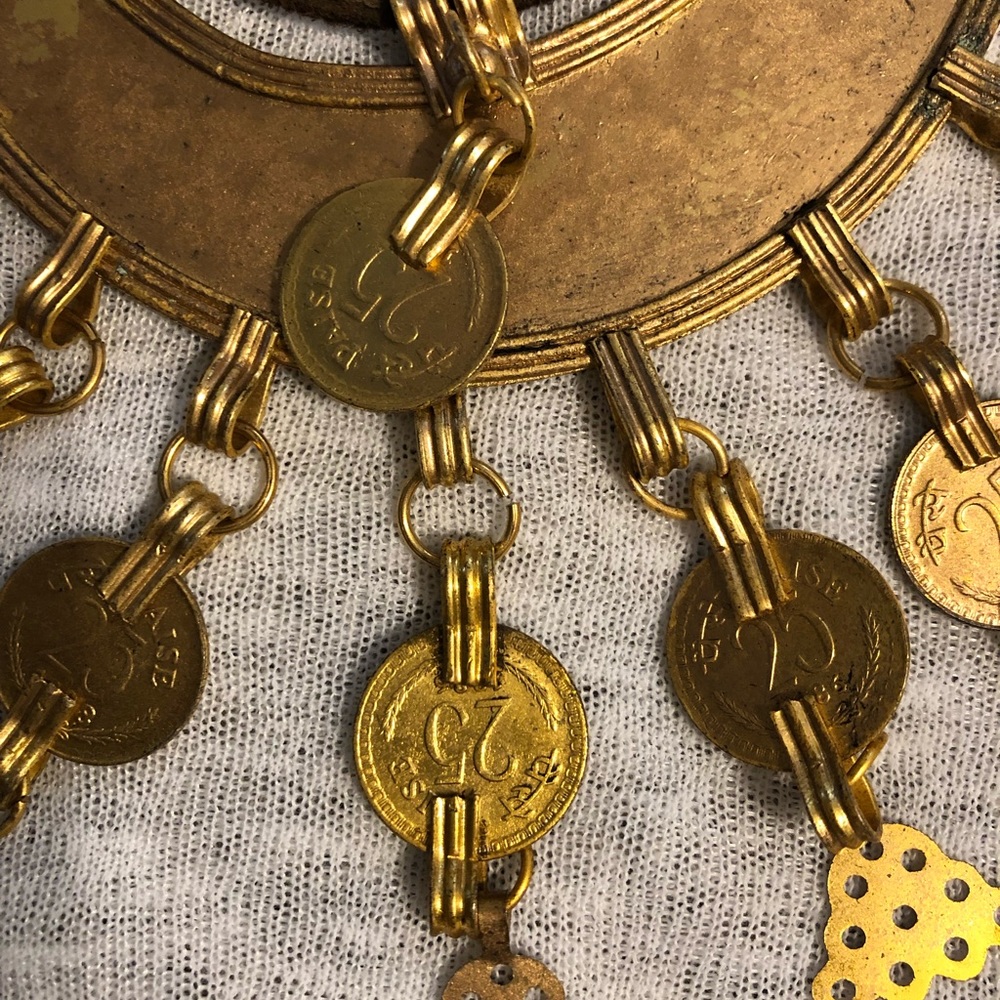 🟠 J Crew necklace. - Picture 3 of 4